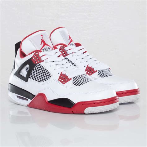 Air Jordan 4 Sneakers